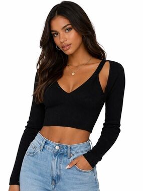 Love Tree Black Ribbed Asymmetric Strap V-Neck Crop Top